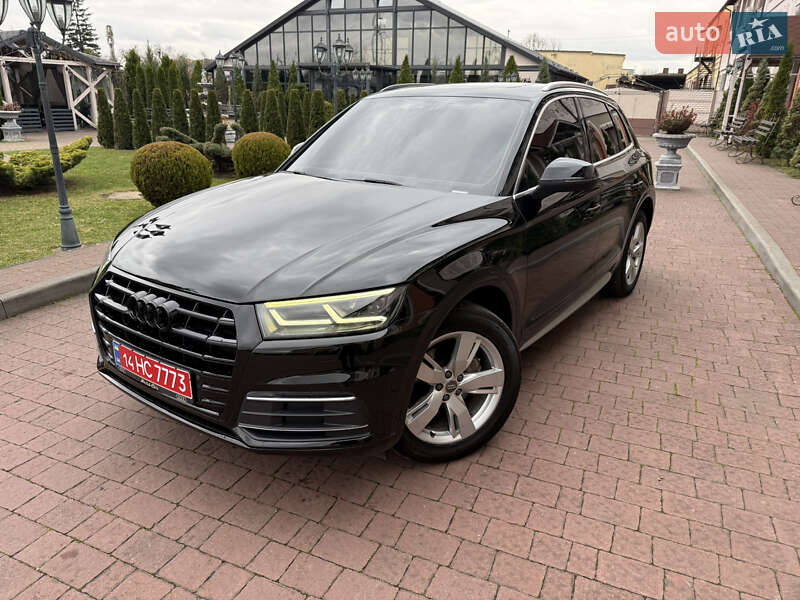 Внедорожник / Кроссовер Audi Q5 2019 в Стрые