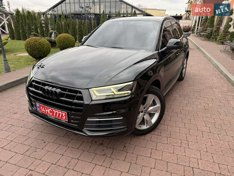 Внедорожник / Кроссовер Audi Q5 2019 в Стрые