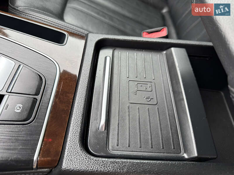 Внедорожник / Кроссовер Audi Q5 2019 в Стрые