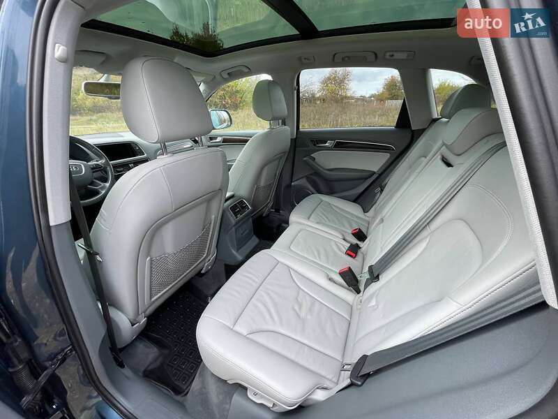 Позашляховик / Кросовер Audi Q5 2016 в Івано-Франківську