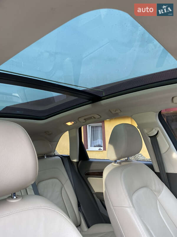 Внедорожник / Кроссовер Audi Q5 2012 в Золочеве