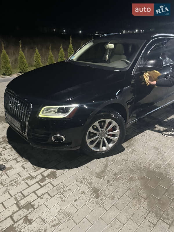 Внедорожник / Кроссовер Audi Q5 2012 в Золочеве