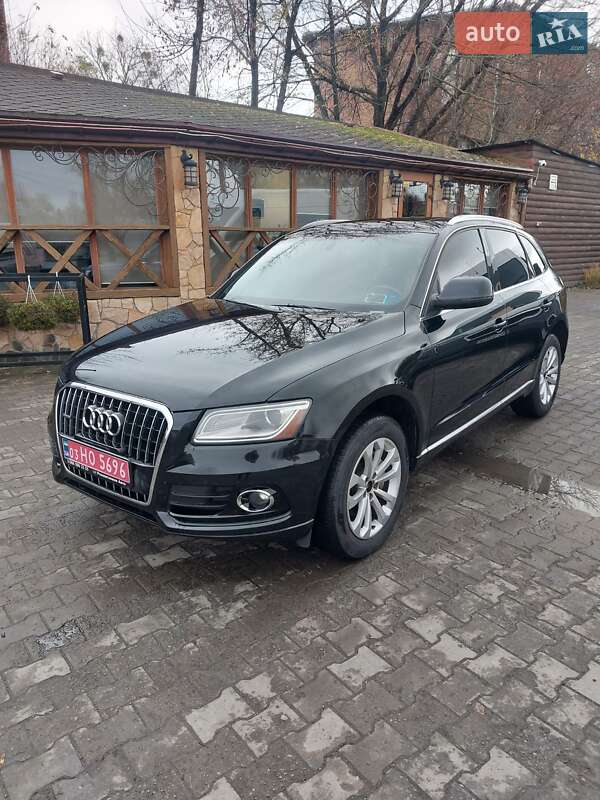 Внедорожник / Кроссовер Audi Q5 2013 в Луцке