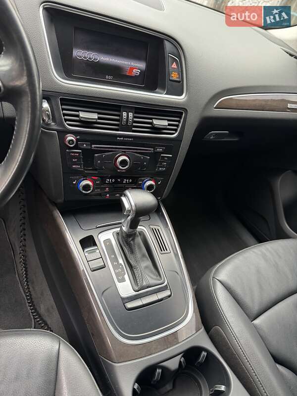 Позашляховик / Кросовер Audi Q5 2014 в Львові фото 14 Позашляховик / Кросовер Audi Q5 2014 в Львові