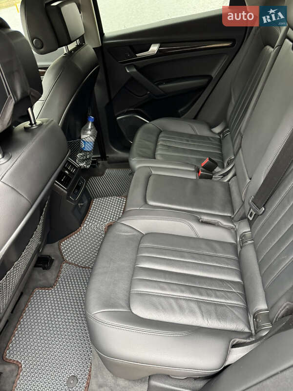 Позашляховик / Кросовер Audi Q5 2019 в Рівному фото 32 Позашляховик / Кросовер Audi Q5 2019 в Рівному