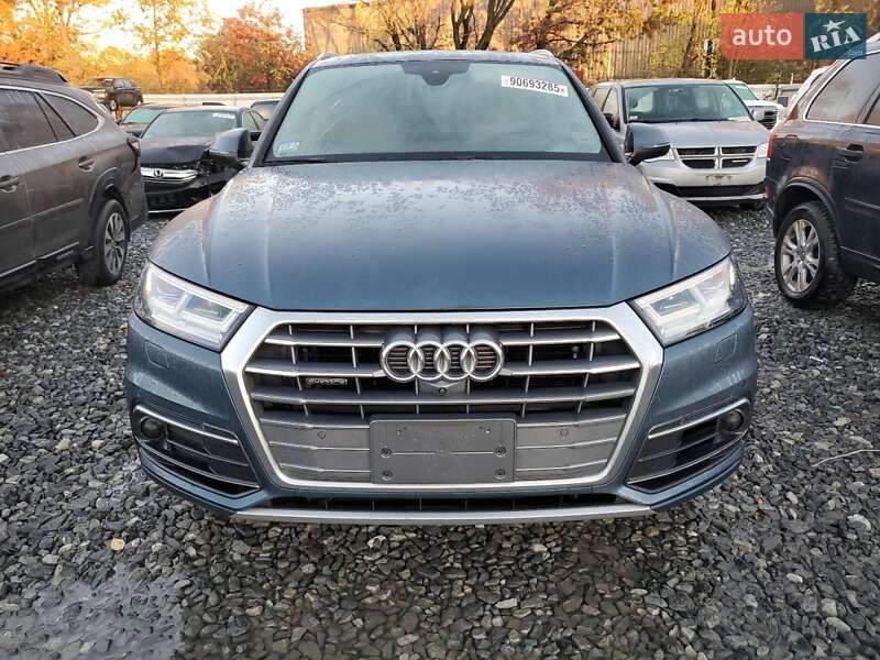 Позашляховик / Кросовер Audi Q5 2017 в Кропивницькому