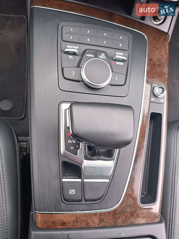 Позашляховик / Кросовер Audi Q5 2019 в Хмельницькому фото 26 Позашляховик / Кросовер Audi Q5 2019 в Хмельницькому