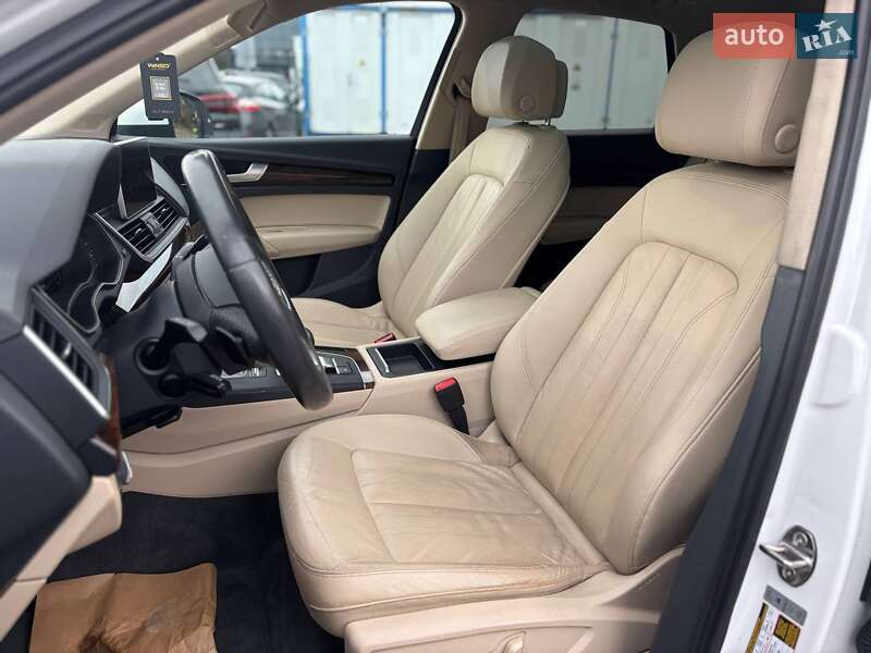 Позашляховик / Кросовер Audi Q5 2017 в Стрию фото 18 Позашляховик / Кросовер Audi Q5 2017 в Стрию