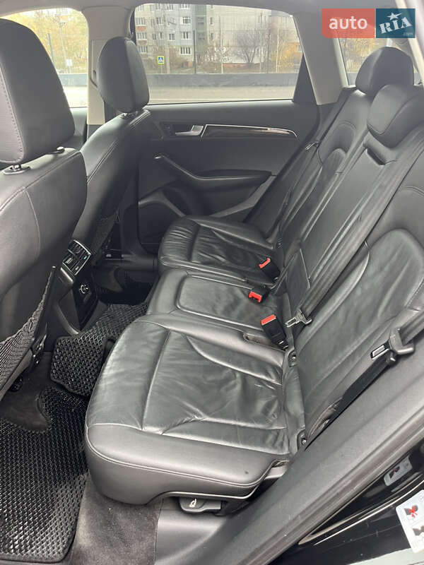 Внедорожник / Кроссовер Audi Q5 2010 в Чернигове фото 13 Внедорожник / Кроссовер Audi Q5 2010 в Чернигове