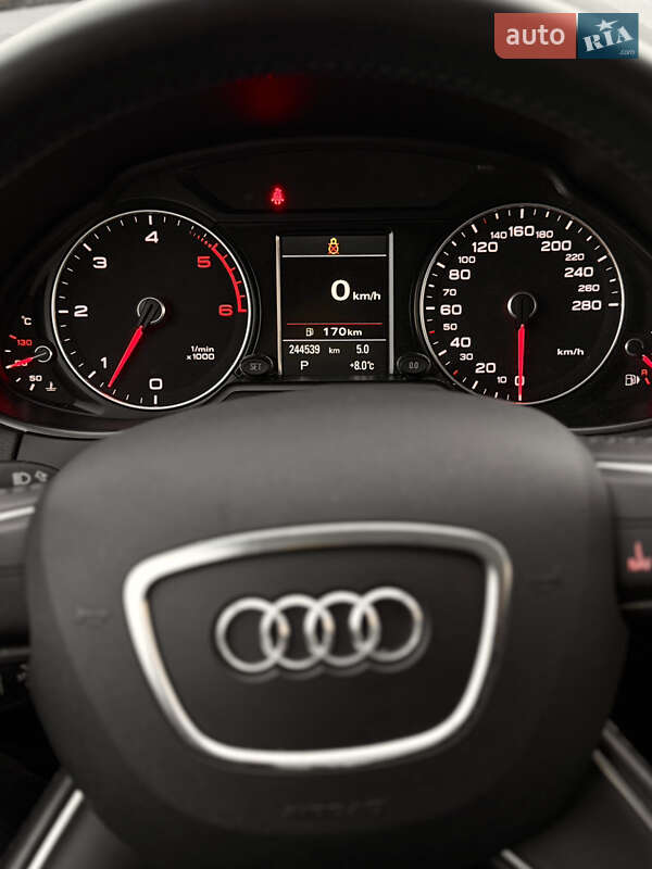 Внедорожник / Кроссовер Audi Q5 2015 в Костополе