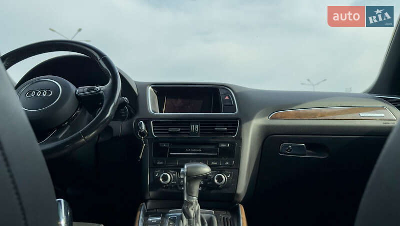 Внедорожник / Кроссовер Audi Q5 2016 в Львове