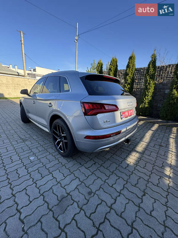 Позашляховик / Кросовер Audi Q5 2018 в Стрию