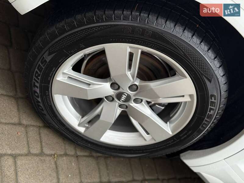 Позашляховик / Кросовер Audi Q5 2019 в Броварах фото 15 Позашляховик / Кросовер Audi Q5 2019 в Броварах
