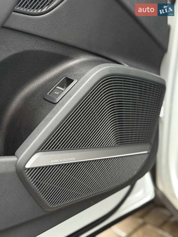 Позашляховик / Кросовер Audi Q5 2019 в Броварах фото 17 Позашляховик / Кросовер Audi Q5 2019 в Броварах