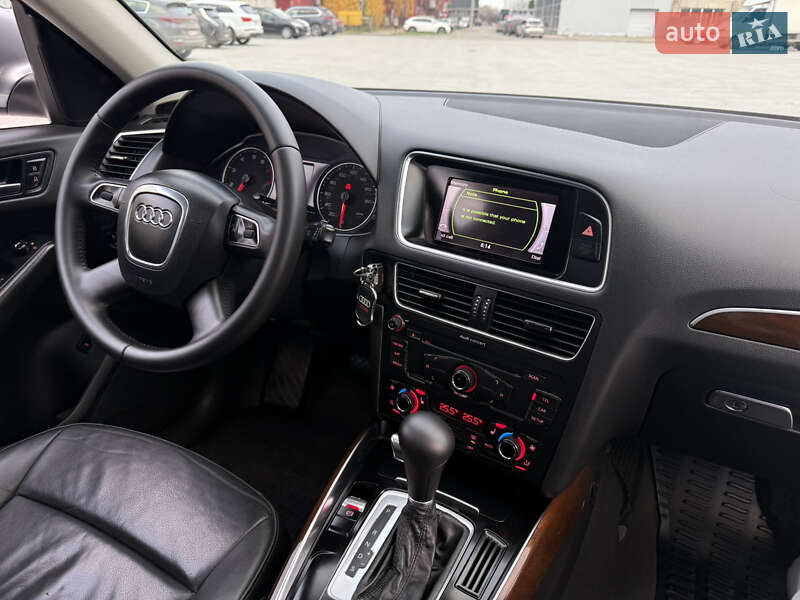 Внедорожник / Кроссовер Audi Q5 2010 в Тернополе фото 50 Внедорожник / Кроссовер Audi Q5 2010 в Тернополе