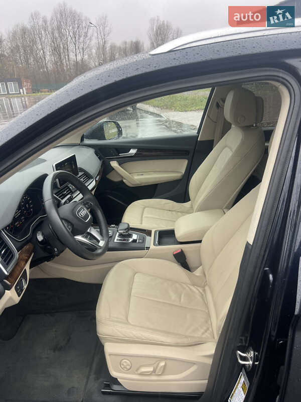 Позашляховик / Кросовер Audi Q5 2018 в Чернігові фото 10 Позашляховик / Кросовер Audi Q5 2018 в Чернігові