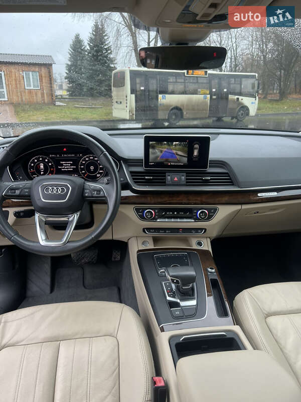 Позашляховик / Кросовер Audi Q5 2018 в Чернігові фото 12 Позашляховик / Кросовер Audi Q5 2018 в Чернігові