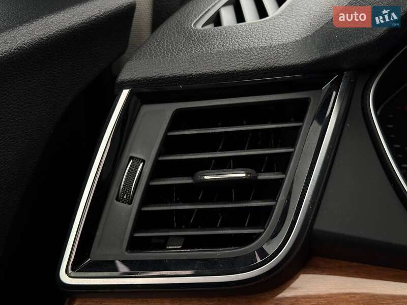 Позашляховик / Кросовер Audi Q5 2020 в Рівному