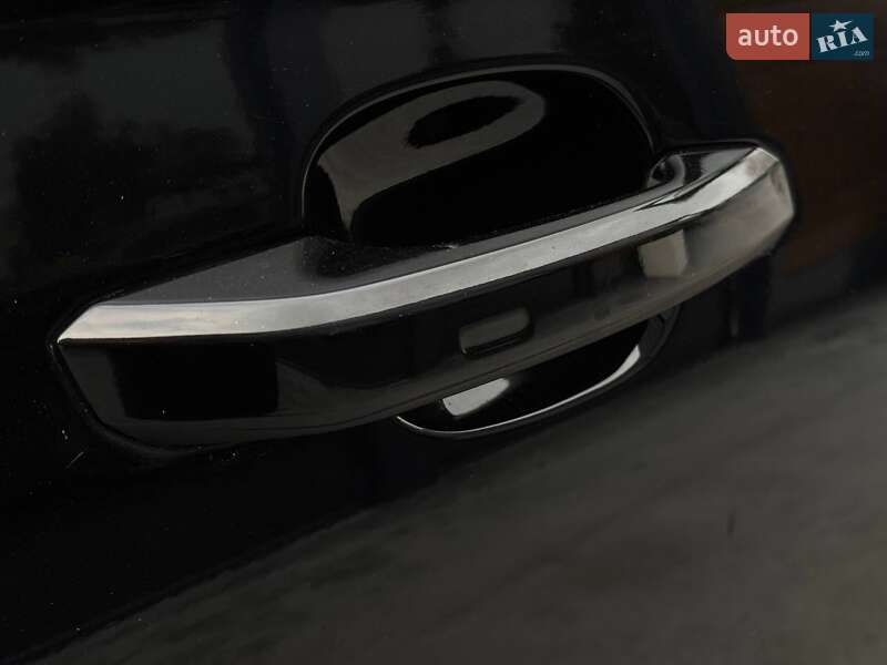 Позашляховик / Кросовер Audi Q5 2020 в Рівному