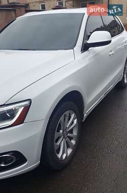 Внедорожник / Кроссовер Audi Q5 2013 в Тернополе
