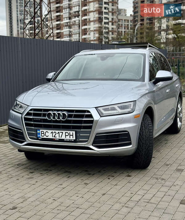Позашляховик / Кросовер Audi Q5 2018 в Києві фото 29 Позашляховик / Кросовер Audi Q5 2018 в Києві