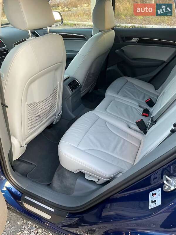 Внедорожник / Кроссовер Audi Q5 2015 в Самборе