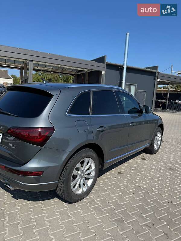 Позашляховик / Кросовер Audi Q5 2014 в Шумську
