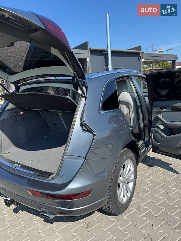 Позашляховик / Кросовер Audi Q5 2014 в Шумську