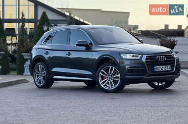 Внедорожник / Кроссовер Audi Q5 2016 в Стрые