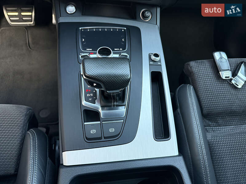 Позашляховик / Кросовер Audi Q5 2016 в Стрию фото 57 Позашляховик / Кросовер Audi Q5 2016 в Стрию