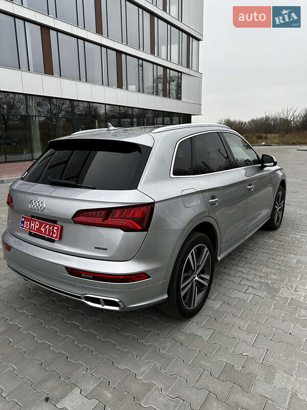 Внедорожник / Кроссовер Audi Q5 2020 в Ровно фото 11 Внедорожник / Кроссовер Audi Q5 2020 в Ровно