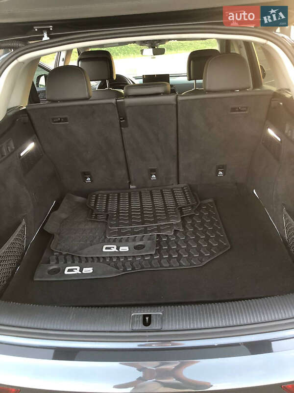 Внедорожник / Кроссовер Audi Q5 2021 в Львове фото 30 Внедорожник / Кроссовер Audi Q5 2021 в Львове