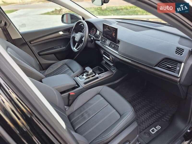 Позашляховик / Кросовер Audi Q5 2023 в Баришівка