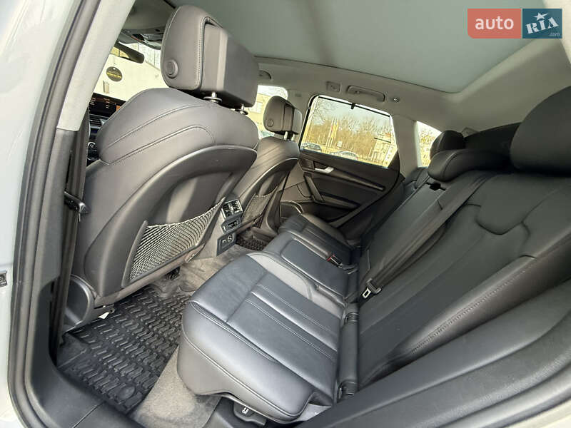 Позашляховик / Кросовер Audi Q5 2018 в Стрию фото 58 Позашляховик / Кросовер Audi Q5 2018 в Стрию