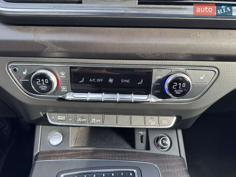 Внедорожник / Кроссовер Audi Q5 2018 в Киеве