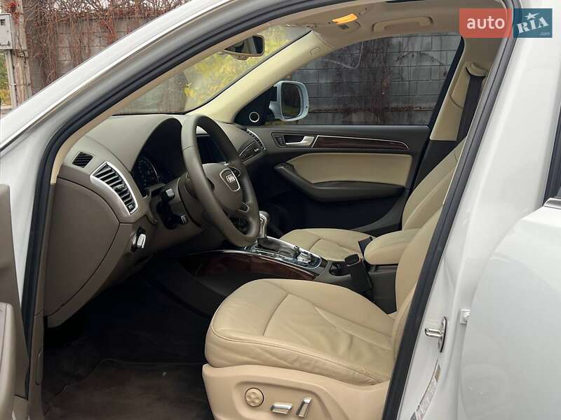 Внедорожник / Кроссовер Audi Q5 2016 в Ровно фото 36 Внедорожник / Кроссовер Audi Q5 2016 в Ровно