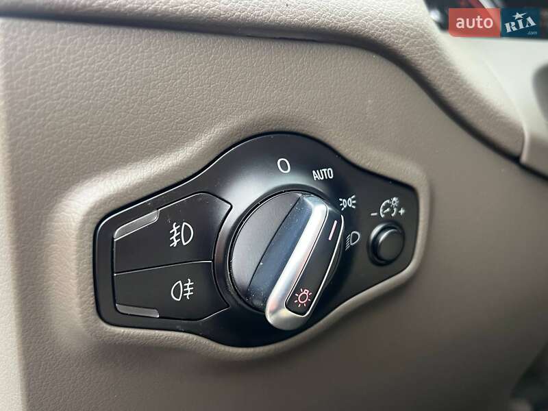 Внедорожник / Кроссовер Audi Q5 2016 в Ровно фото 44 Внедорожник / Кроссовер Audi Q5 2016 в Ровно