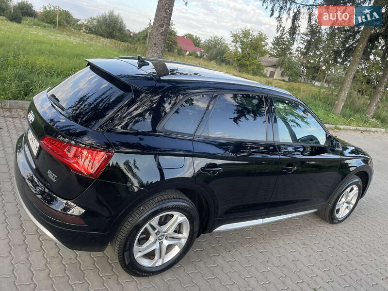 Позашляховик / Кросовер Audi Q5 2018 в Коломиї