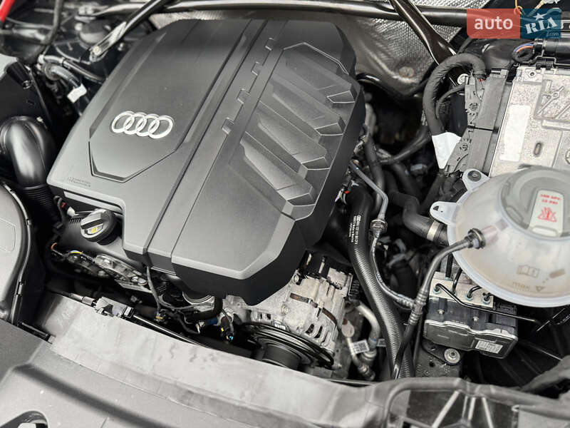 Позашляховик / Кросовер Audi Q5 2024 в Луцьку