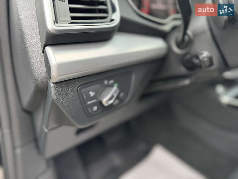 Позашляховик / Кросовер Audi Q5 2024 в Луцьку