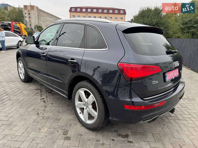 Позашляховик / Кросовер Audi Q5 2016 в Луцьку