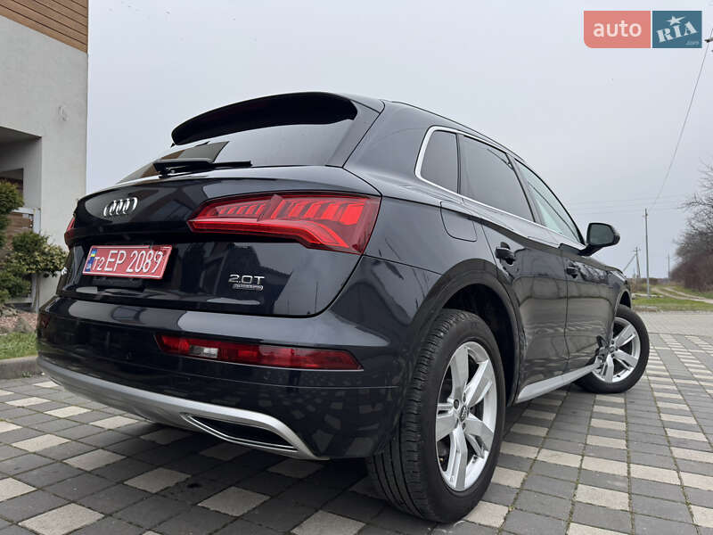 Позашляховик / Кросовер Audi Q5 2018 в Стрию