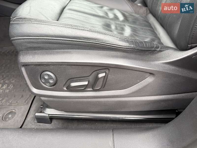 Внедорожник / Кроссовер Audi Q5 2017 в Львове фото 55 Внедорожник / Кроссовер Audi Q5 2017 в Львове