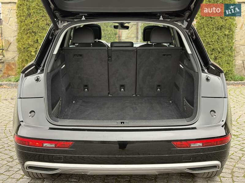 Внедорожник / Кроссовер Audi Q5 2017 в Львове фото 64 Внедорожник / Кроссовер Audi Q5 2017 в Львове