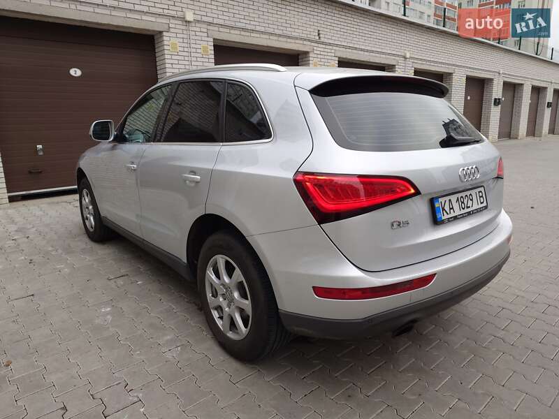 Внедорожник / Кроссовер Audi Q5 2014 в Хмельницком