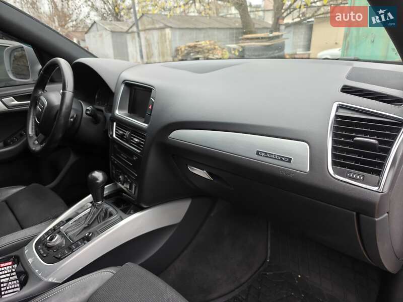 Позашляховик / Кросовер Audi Q5 2011 в Дніпрі фото 6 Позашляховик / Кросовер Audi Q5 2011 в Дніпрі