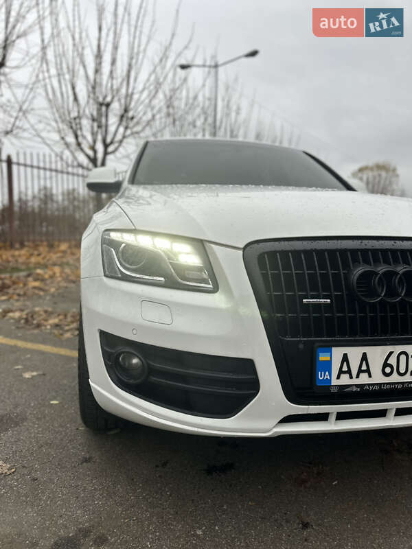 Внедорожник / Кроссовер Audi Q5 2009 в Софиевской Борщаговке