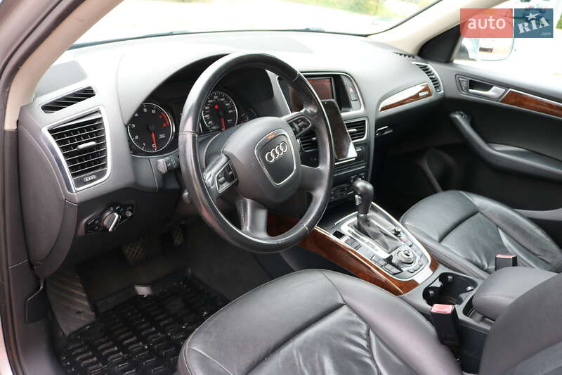 Позашляховик / Кросовер Audi Q5 2011 в Києві фото 11 Позашляховик / Кросовер Audi Q5 2011 в Києві