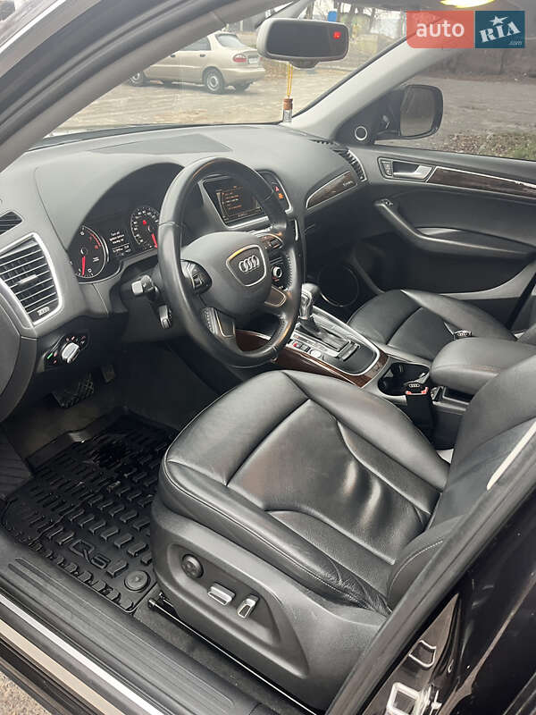 Позашляховик / Кросовер Audi Q5 2015 в Черкасах