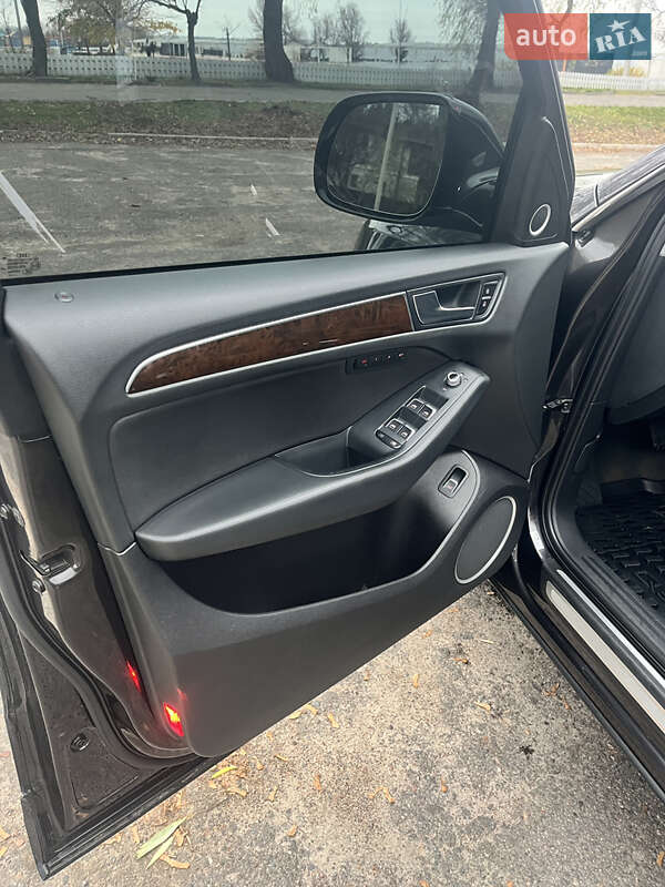 Позашляховик / Кросовер Audi Q5 2015 в Черкасах